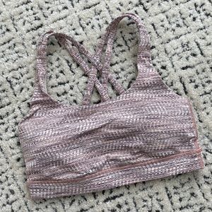 NEW Lululemon Energy bra size 4